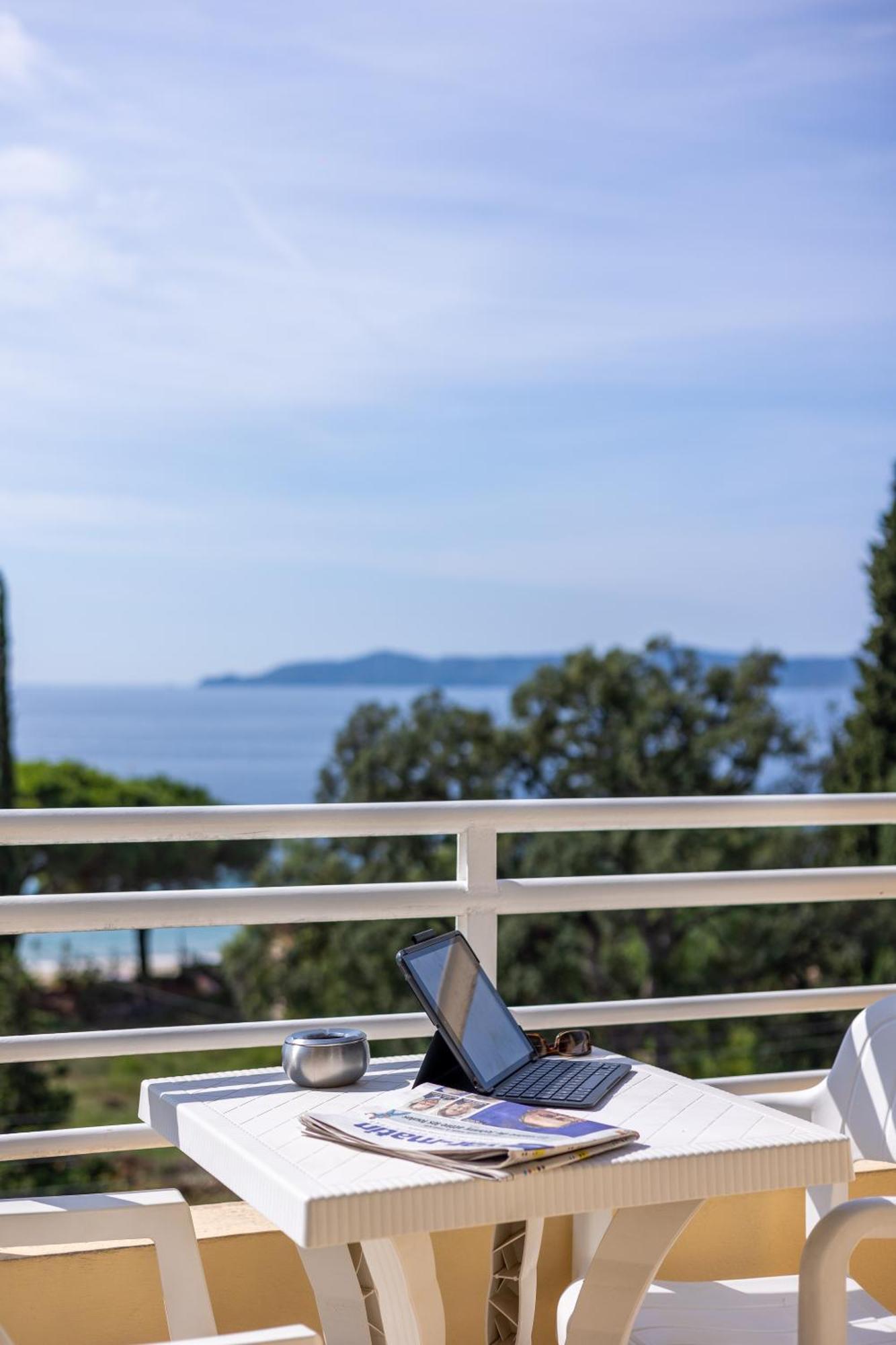 Cap Negre Hotel Le Lavandou Eksteriør billede